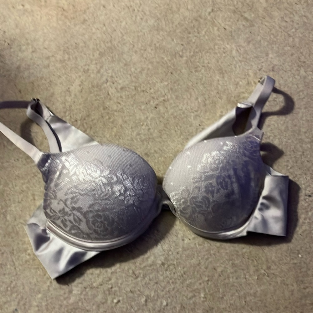 Lavender bra size 34A
